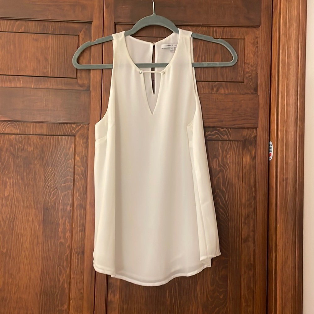 Pretty off white blouse